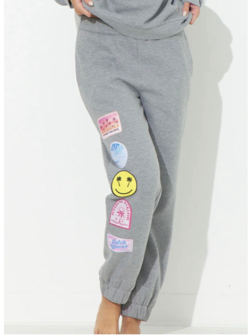 Ocean Drive NWOT Women's Sweatpants Size M gray with Graphic Patches
